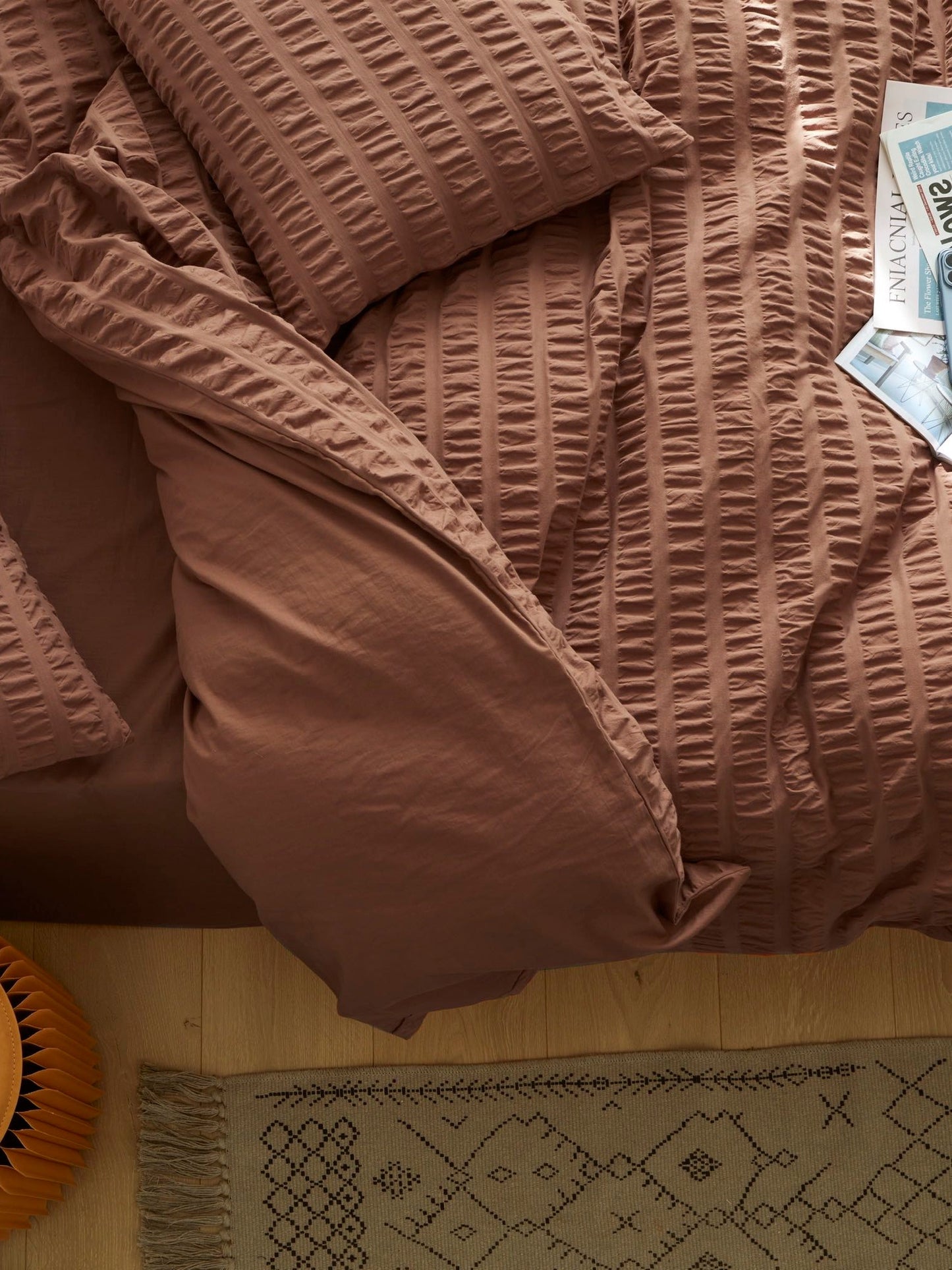 Cocoa Hearth Cotton Seersucker Comforter original reference image 9