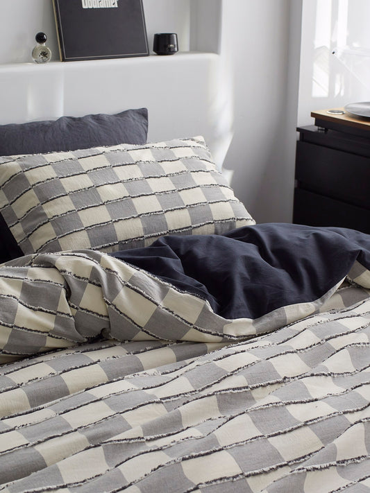 Ashwood Fringe Check Cotton Clipped Jacquard Comforter original reference image 2