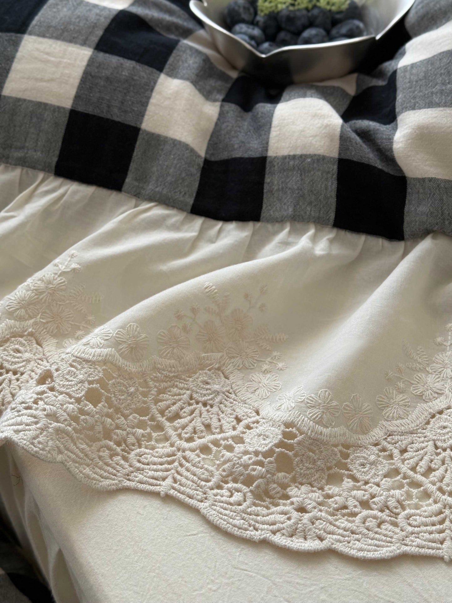 Black Gingham Lace Trim Cotton Comforter original reference image 9