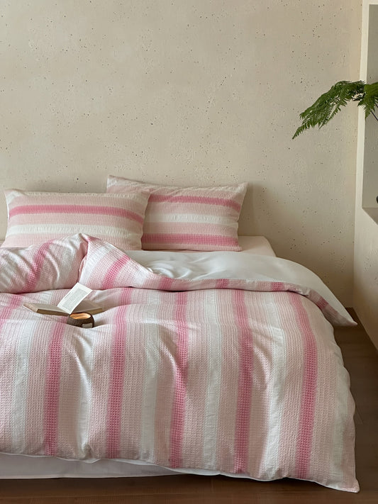 Blush Breeze Jacquard Cotton Comforter original reference image 1