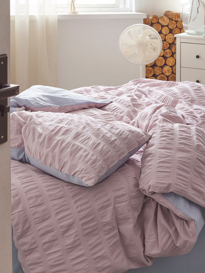 Blush Cloud Cotton Seersucker Comforter original reference image 4