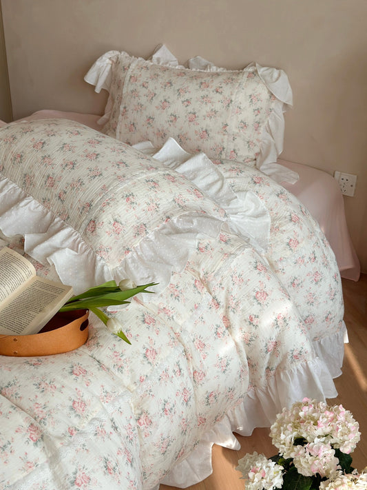 Blush Rose Garden Ruffle Cotton Muslin Comforter original reference image 1