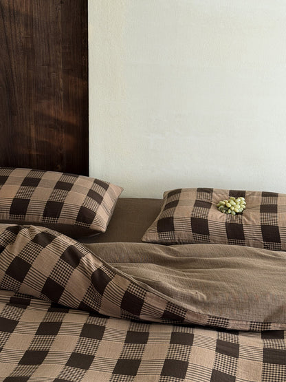 Chestnut Gingham Cotton Muslin Comforter original reference image 4