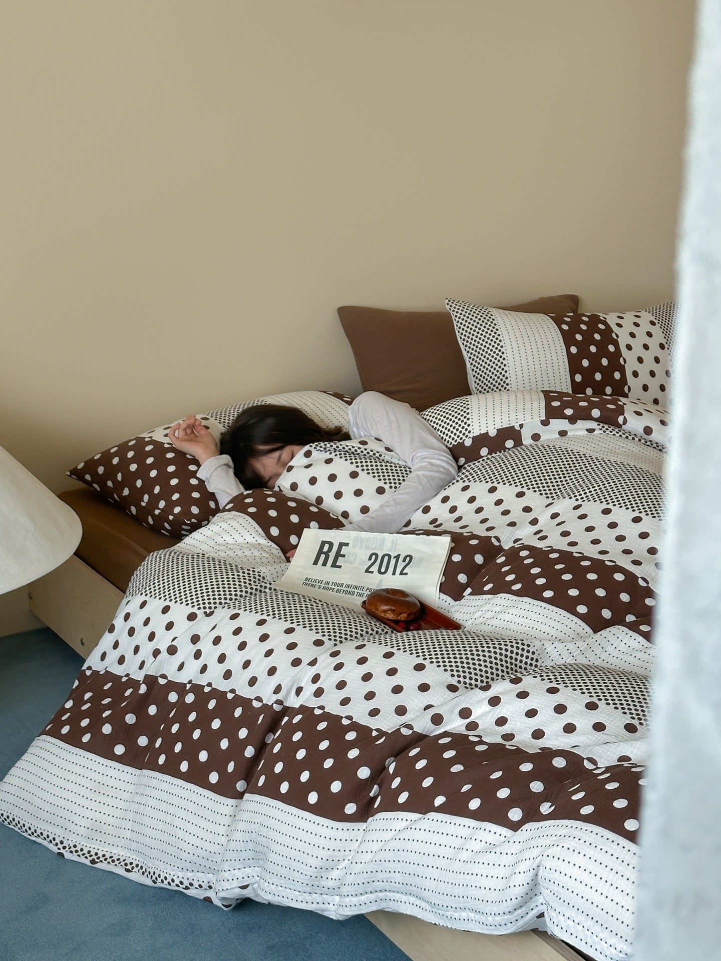 Cocoa Polka Dot Cotton Muslin Comforter original reference image 5