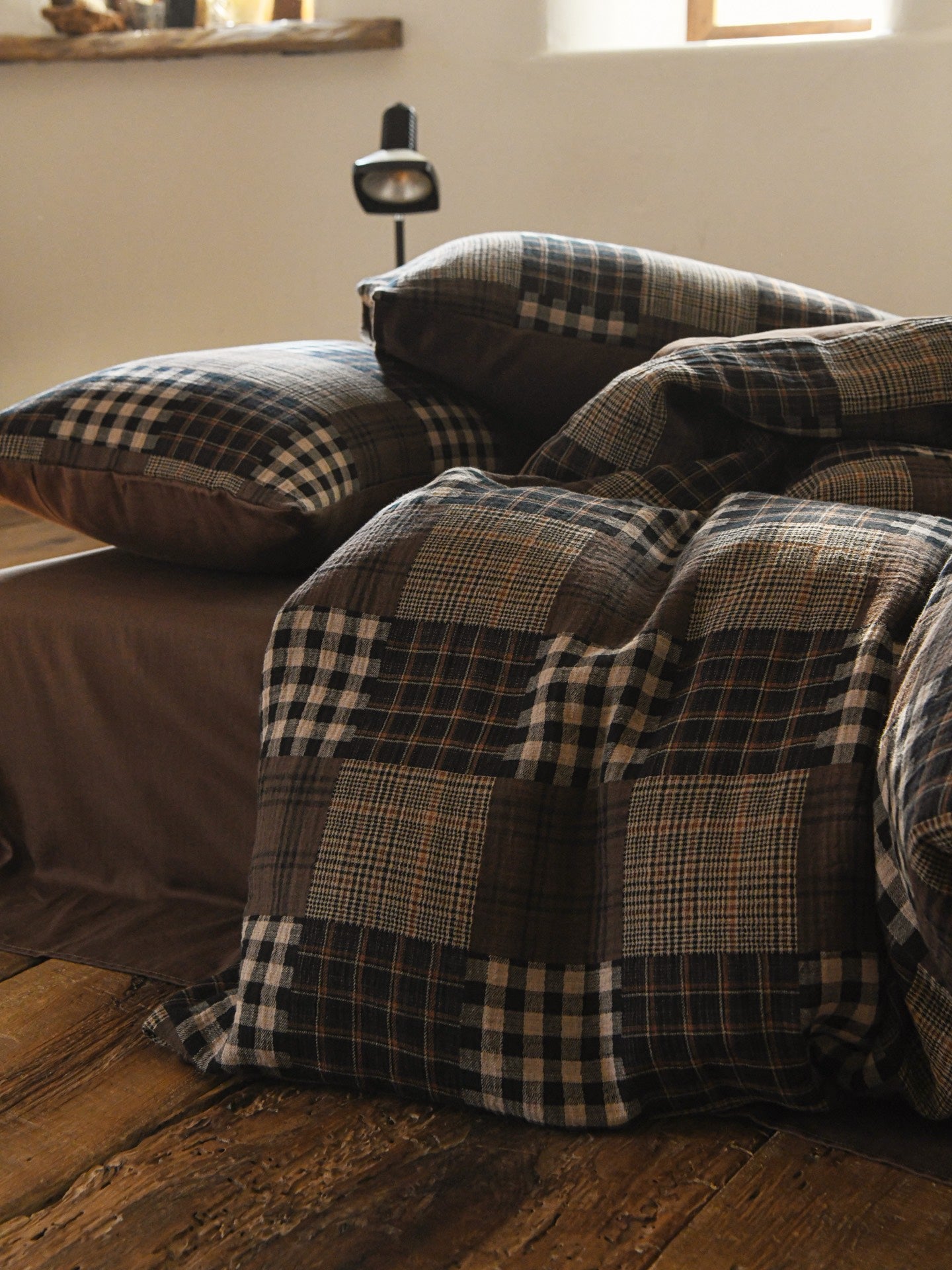 Heritage Patchwork Plaid Cotton Muslin Comforter original reference image 9