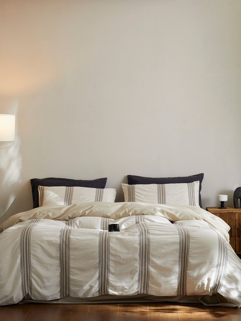 Heritage Stripe Cotton Jacquard Comforter - Natural original reference image 2