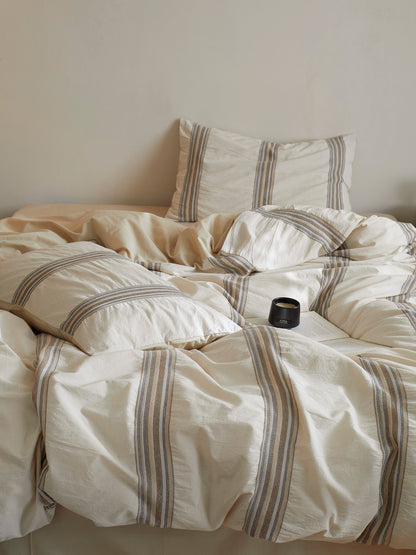 Heritage Stripe Cotton Jacquard Comforter - Natural original reference image 4
