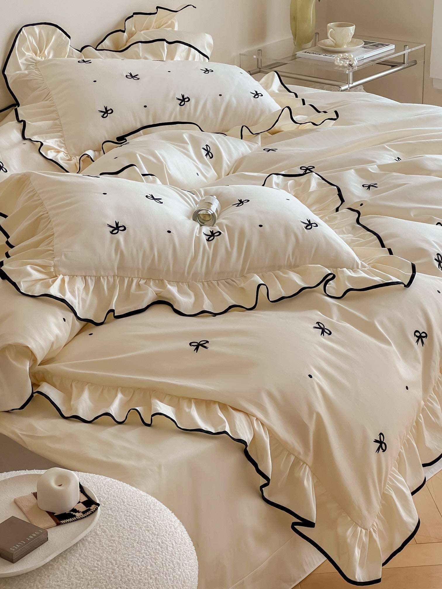 Ivory Bow Embroidery Ruffle Cotton Sateen Comforter original reference image 8
