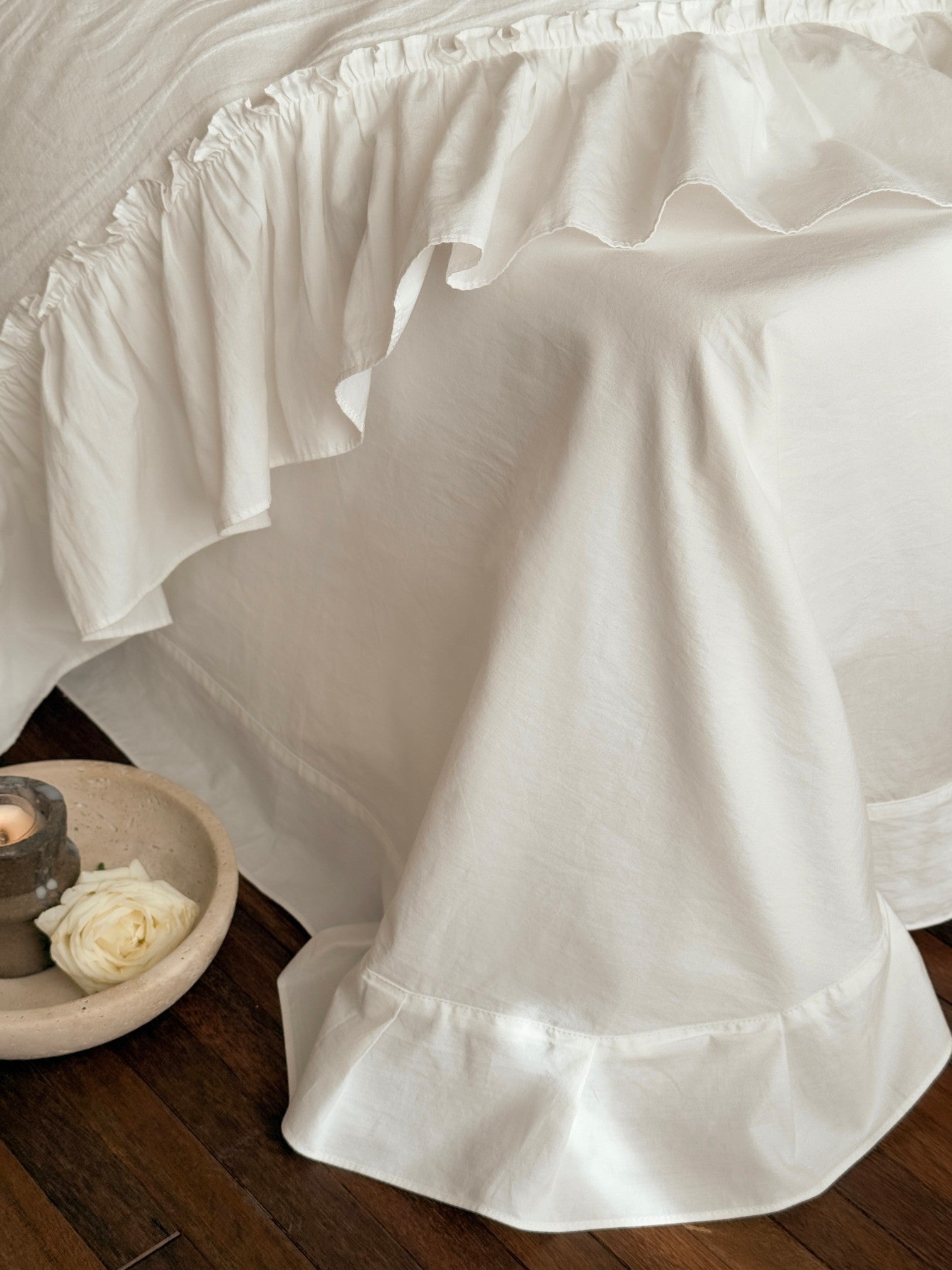 Ivory Textured Stripe Ruffle Cotton Muslin Comforter original reference image 11