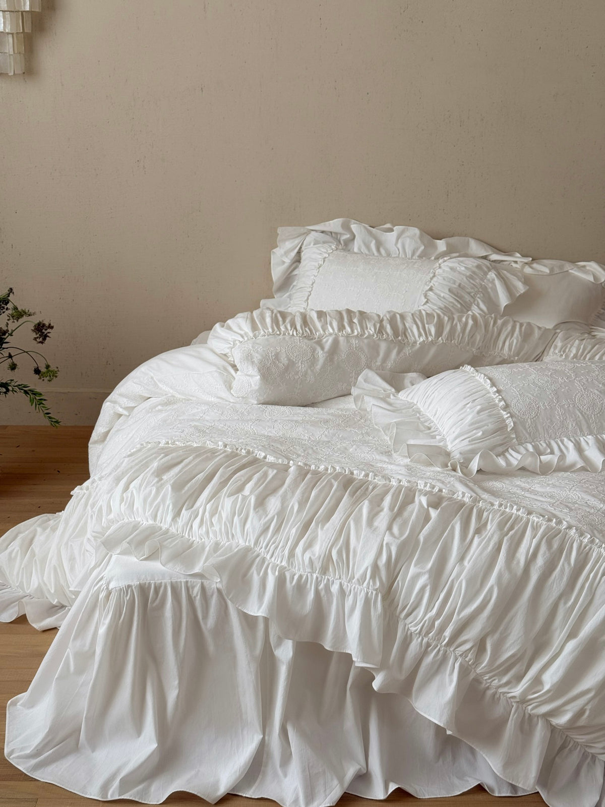 Ivory White Embroidered Ruffle Comforter Set original reference image 6
