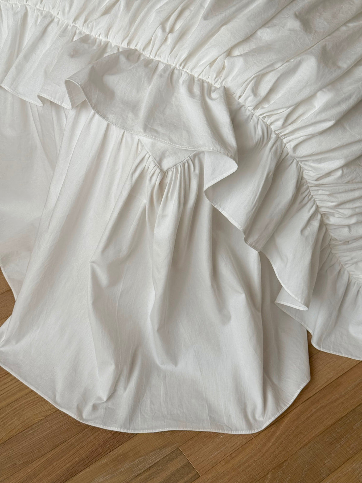 Ivory White Embroidered Ruffle Comforter Set original reference image 9
