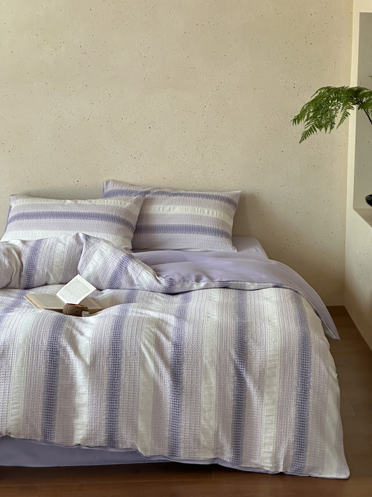 Lavender Mist Jacquard Cotton Comforter original reference image 1