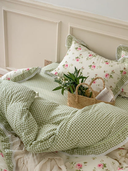 Meadow Garden Printed Cotton Duvet Cover original reference image 5