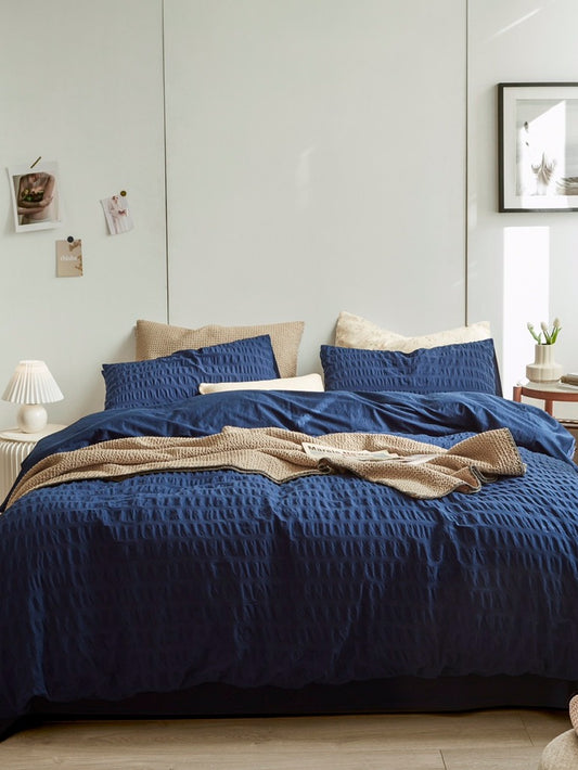 Midnight Tide Cotton Seersucker Comforter original reference image 1
