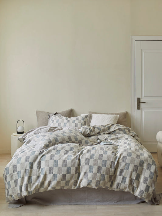 Mist Loft Check Cotton Jacquard Comforter original reference image 1