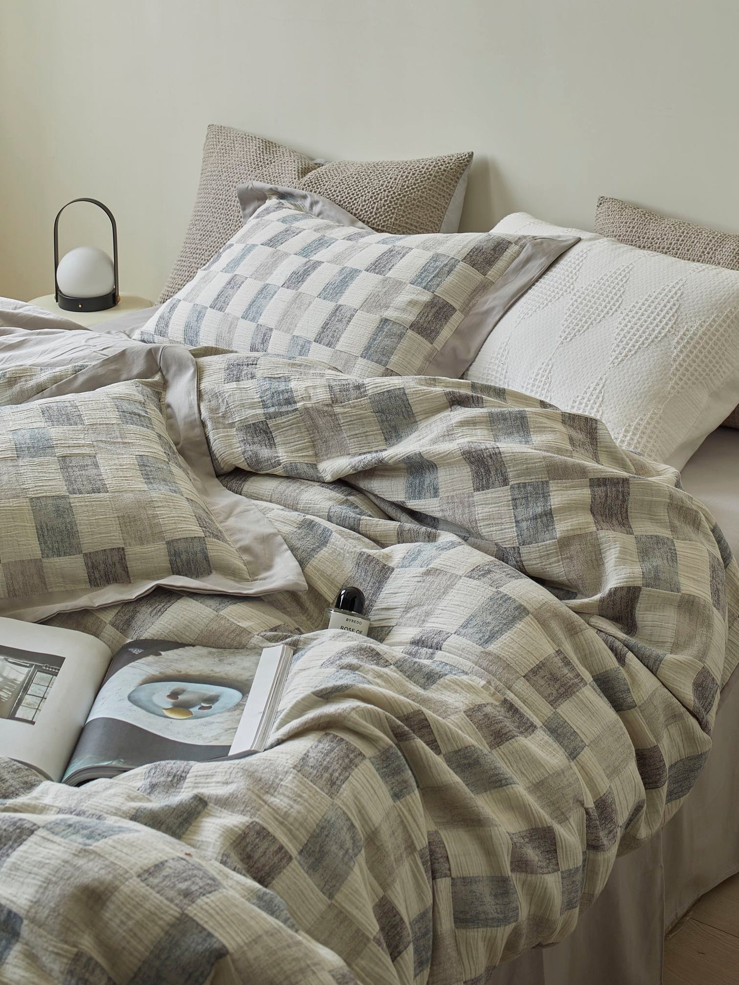Mist Loft Check Cotton Jacquard Comforter original reference image 8
