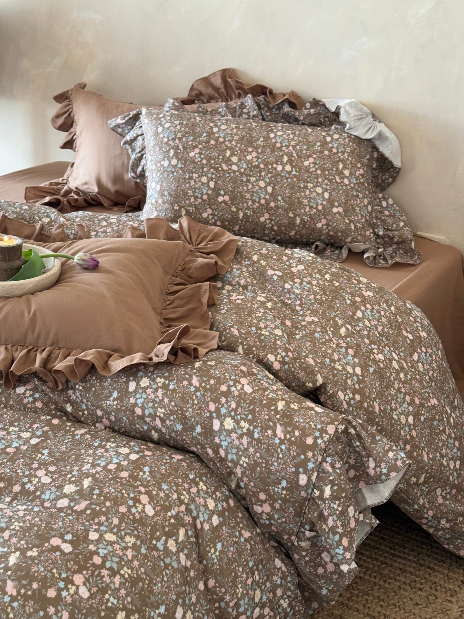 Mocha Meadow Floral Ruffle Cotton Double Gauze Comforter original reference image 3