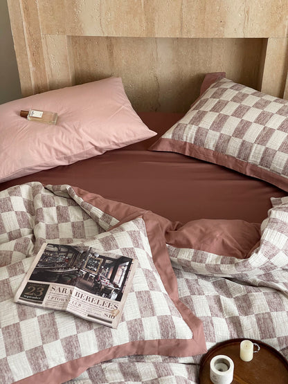 Rose Loft Check Cotton Jacquard Comforter original reference image 5