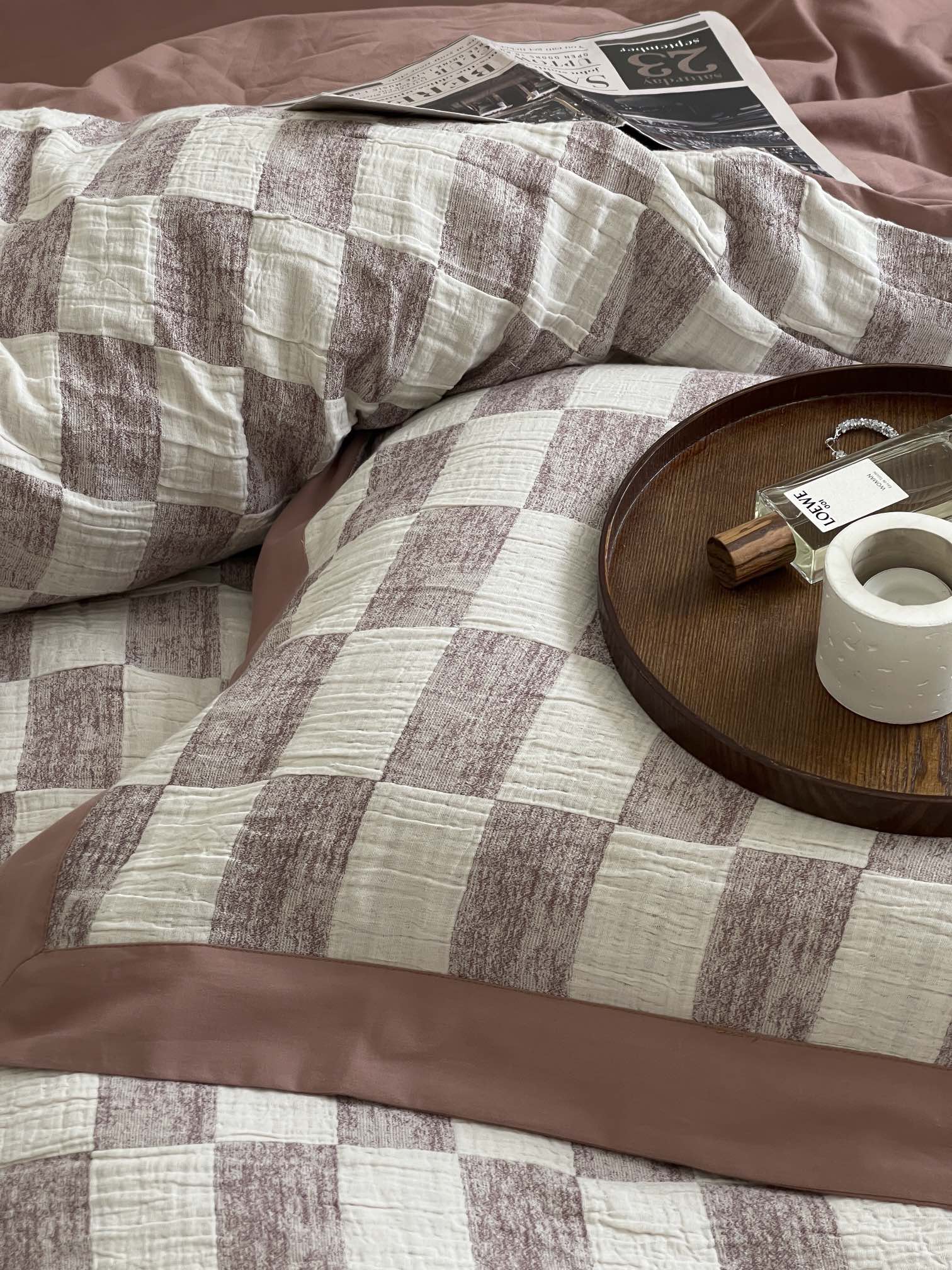 Rose Loft Check Cotton Jacquard Comforter original reference image 7