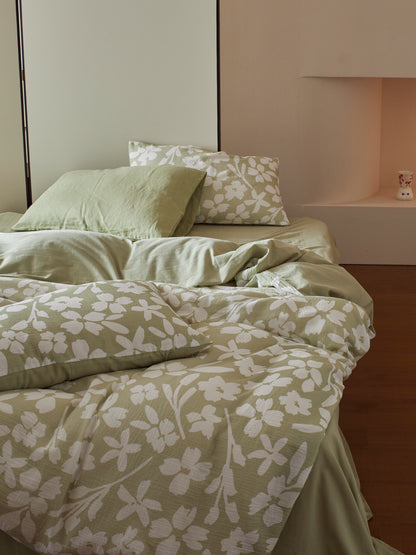 Sage Blossom Cotton Muslin Jacquard Comforter original reference image 7