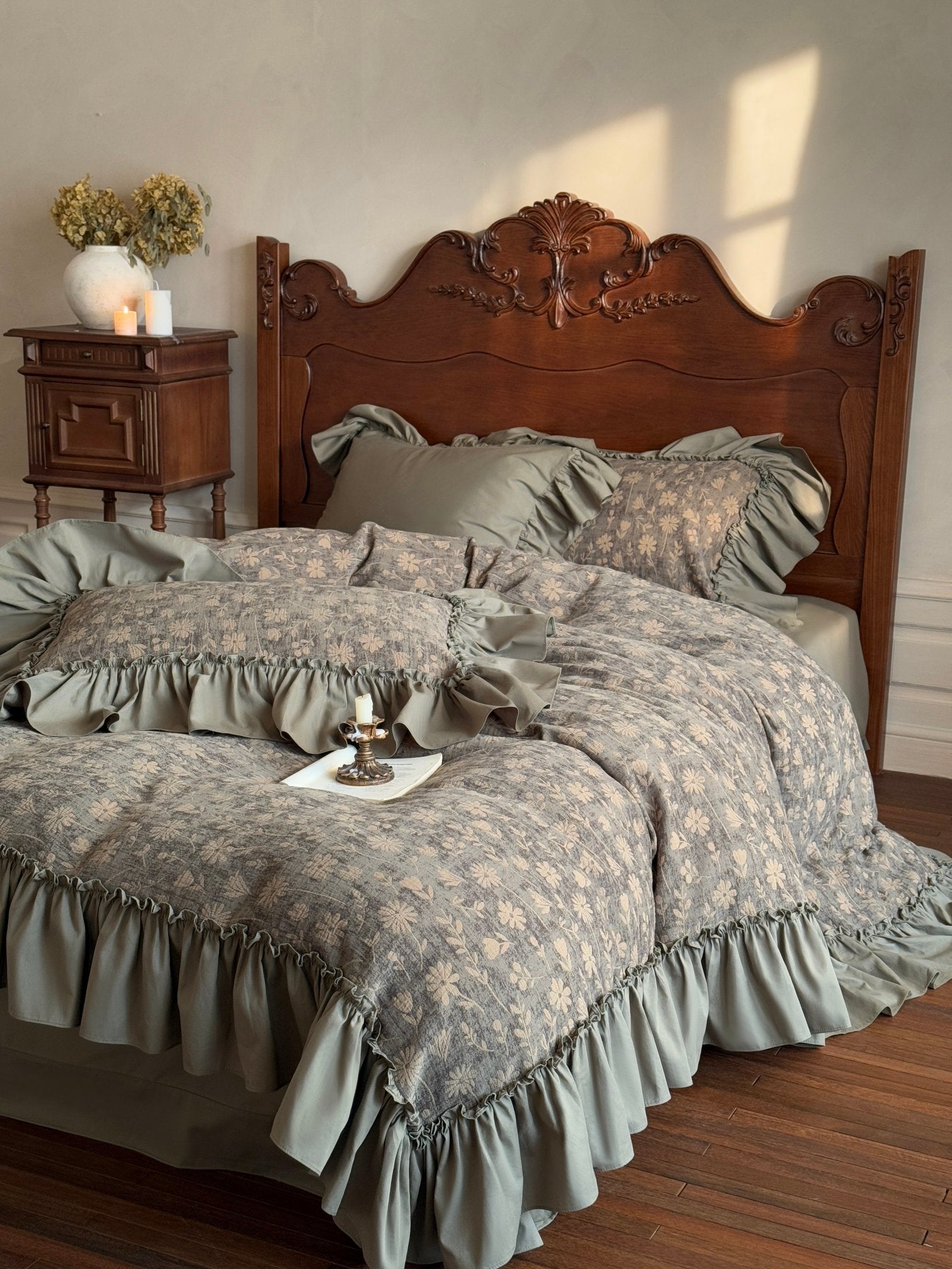 Sage Daisy Ruffle Cotton Jacquard Comforter original reference image 6