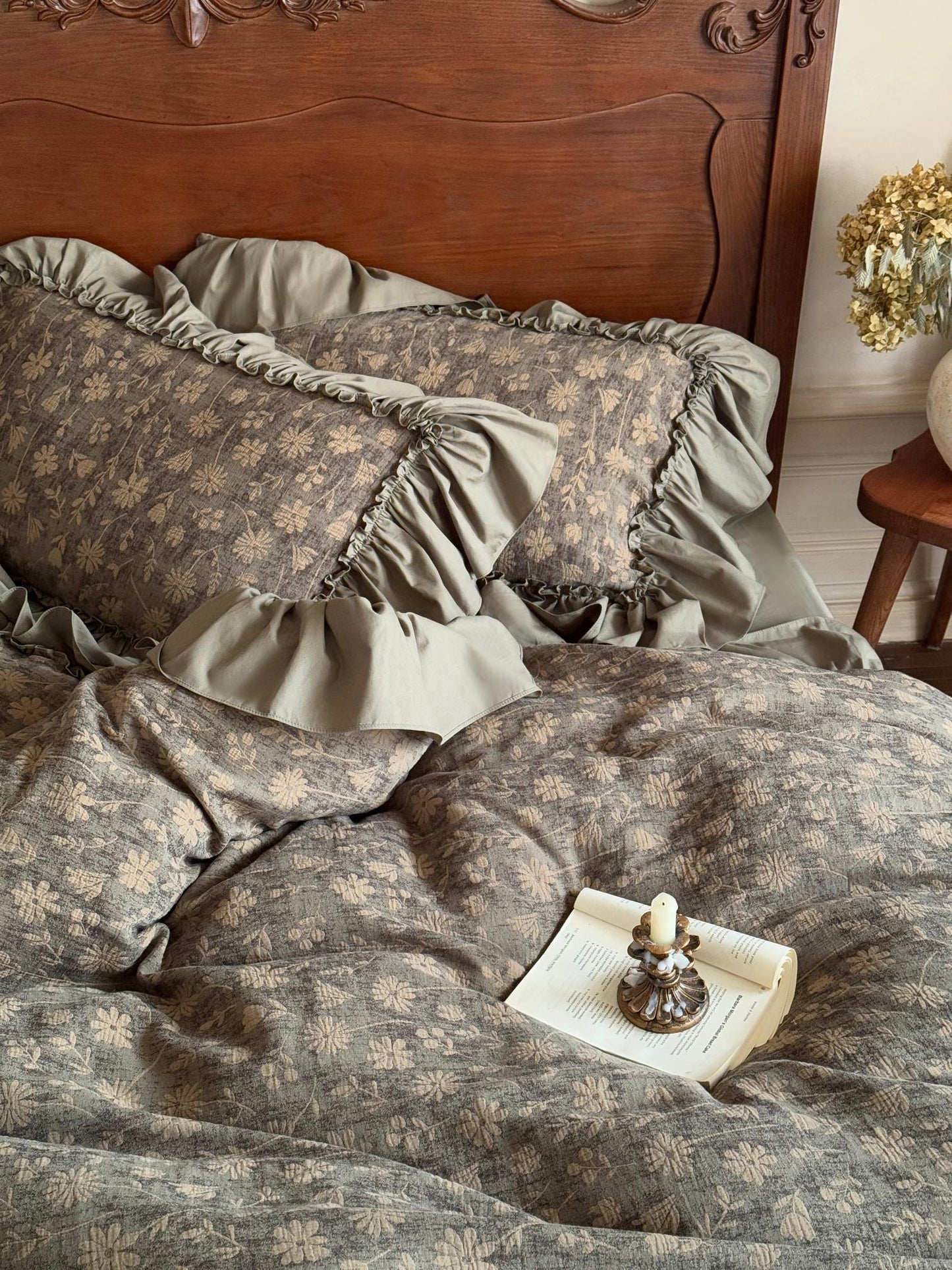 Sage Daisy Ruffle Cotton Jacquard Comforter original reference image 7