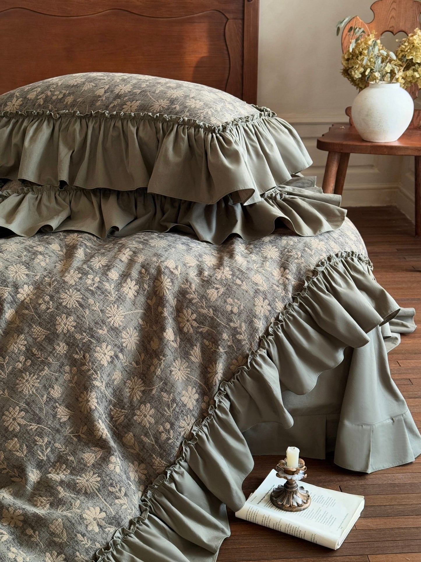 Sage Daisy Ruffle Cotton Jacquard Comforter original reference image 8