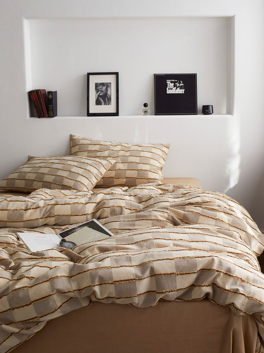Sandstone Fringe Check Cotton Clipped Jacquard Comforter original reference image 2