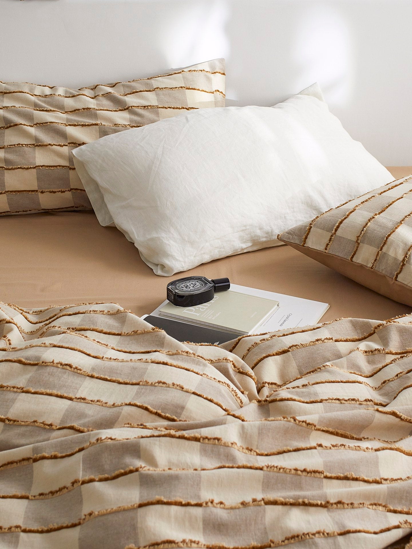 Sandstone Fringe Check Cotton Clipped Jacquard Comforter original reference image 5