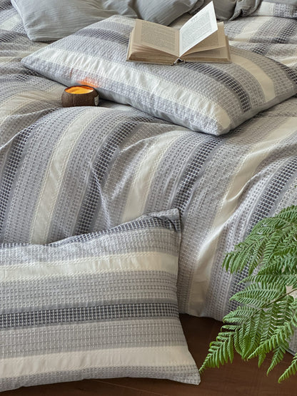 Silver Mist Jacquard Cotton Comforter original reference image 8