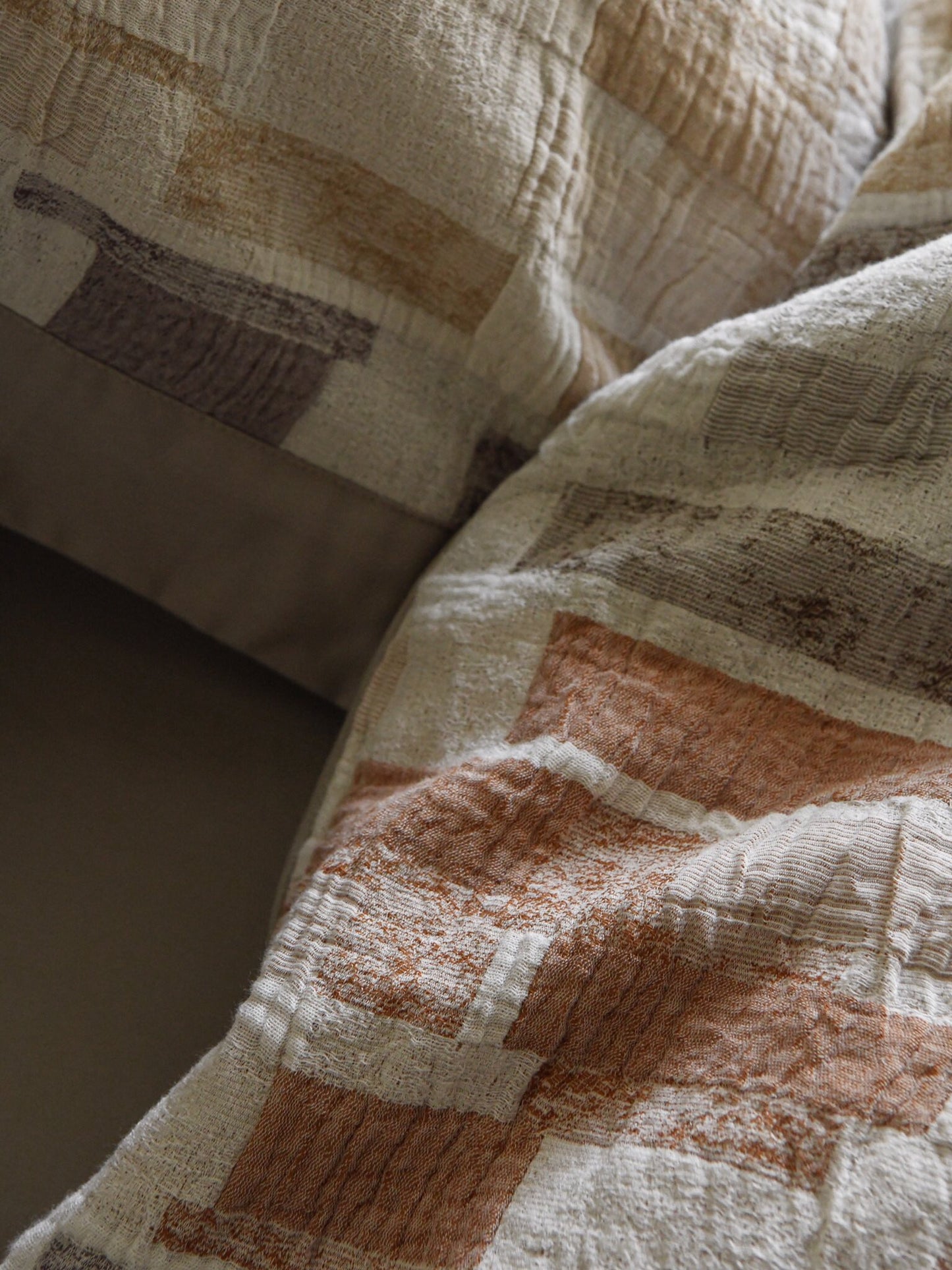 Terra Mosaic Cotton Jacquard Comforter original reference image 4